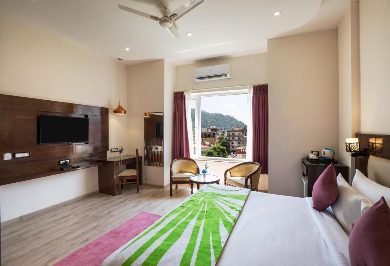 Regenta Inn On The Ganges Rishīkesh Zewnętrze zdjęcie